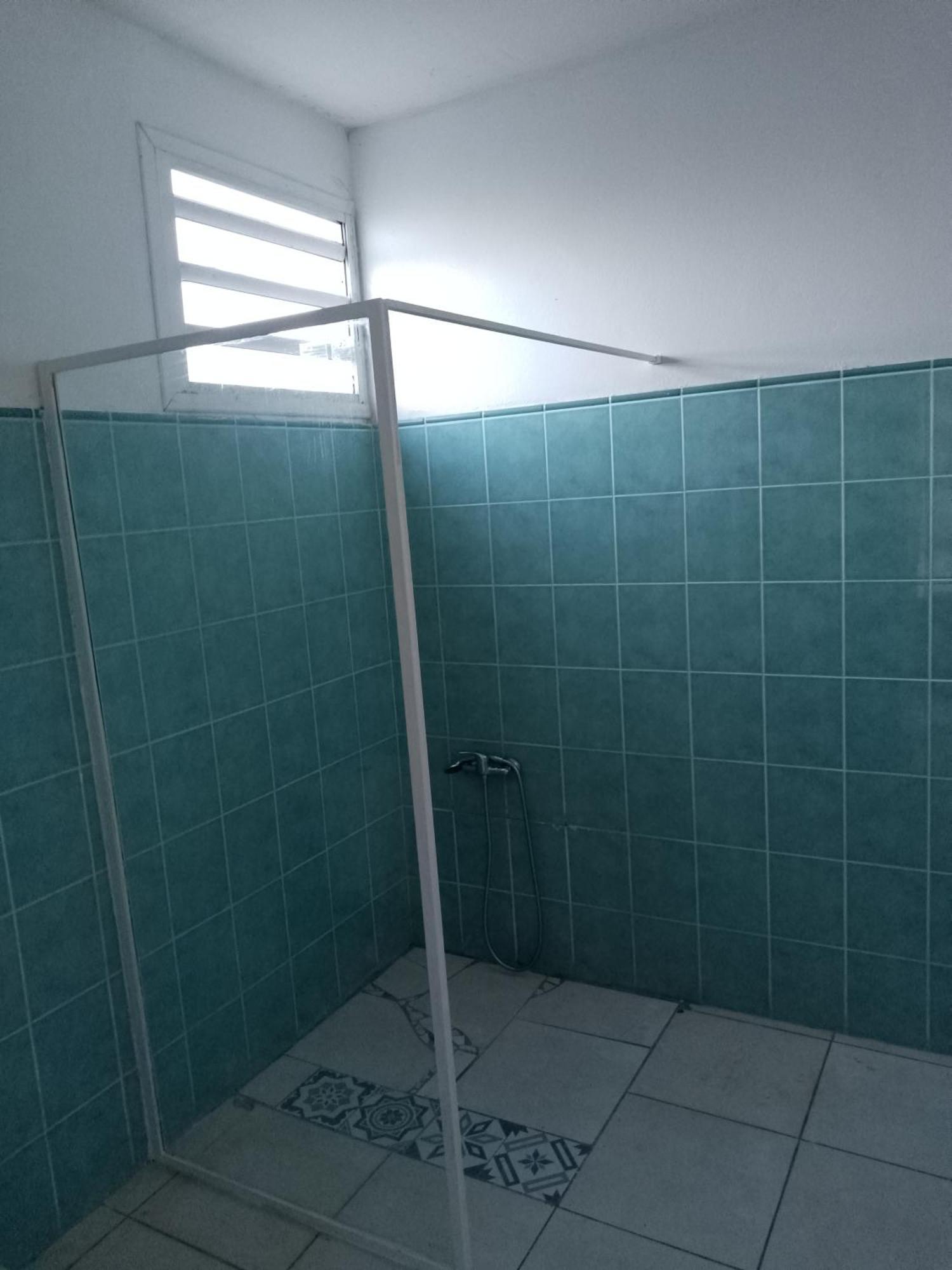לה מול Bel Appartement A Damencourt מראה חיצוני תמונה